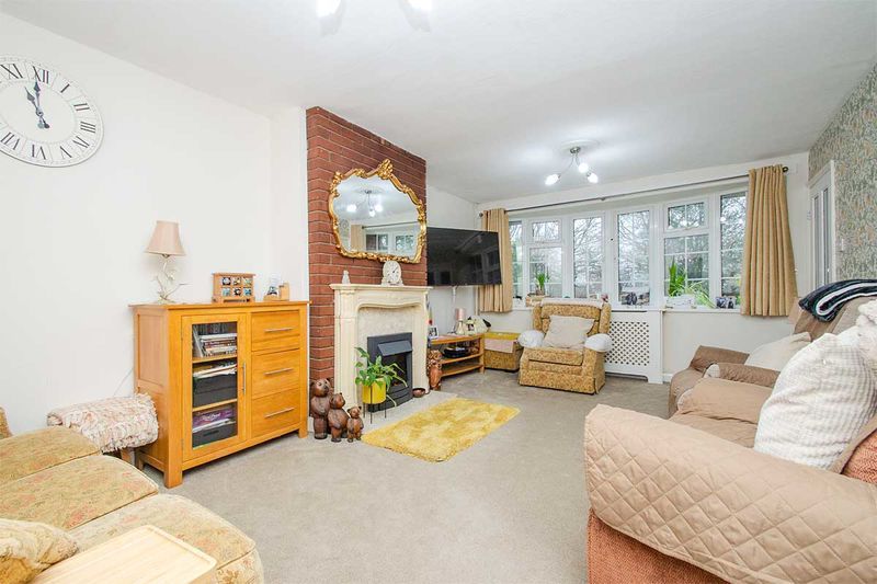 Property photo 3 of 20 Photo 17