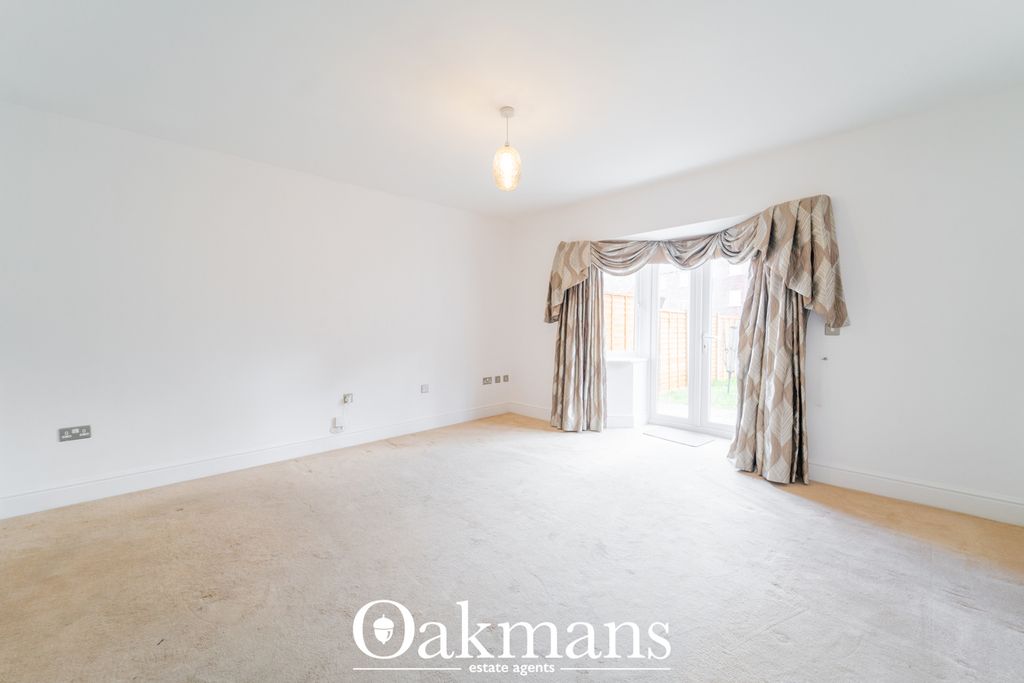 Property photo 2 of 26 Photograph