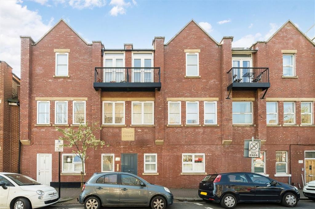 Property photo 1 of 7