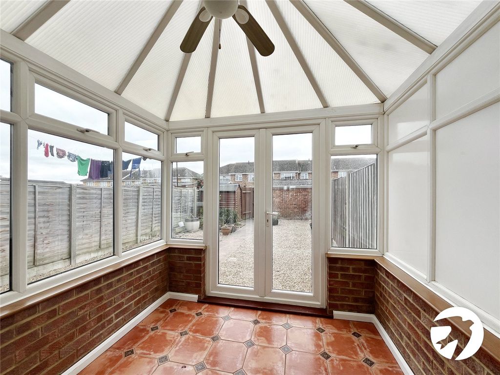 Property photo 3 of 14 Picture No. 10