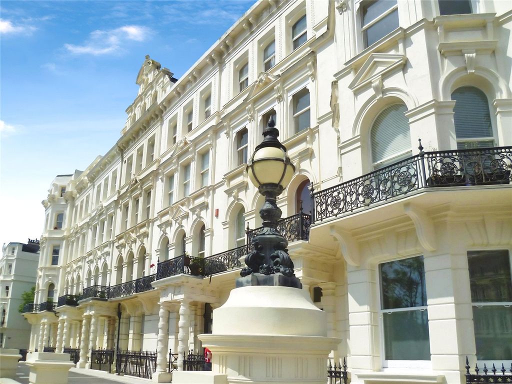 Property photo 1 of 5 Palmeria Mansions