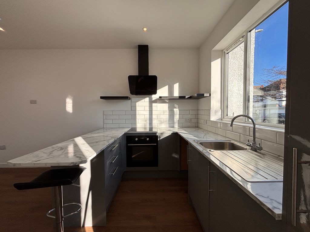 Property photo 1 of 5 View