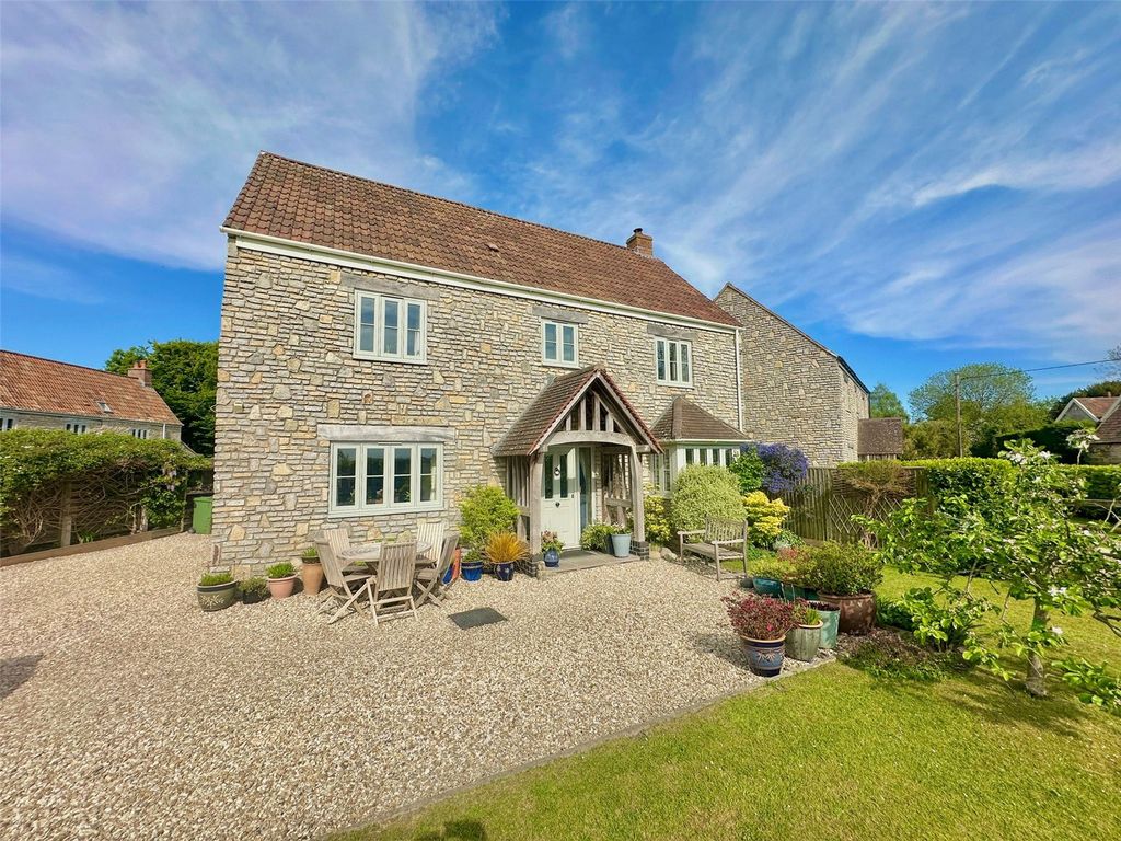 Property photo 2 of 36 Picture No. 06