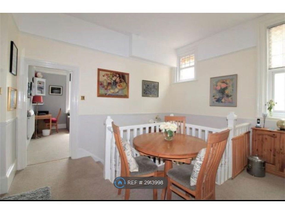 Property photo 3 of 8 Landing Hall 2