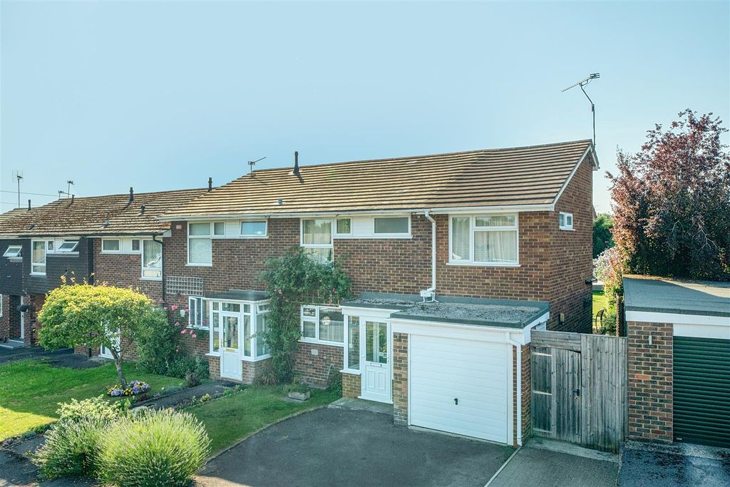 Property photo 1 of 18 1484858-1-6A3E2Fb662Bc4.Jpg