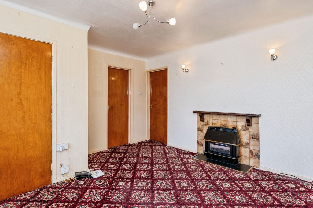Property photo 2 of 19 Pbox-Img.Jpg