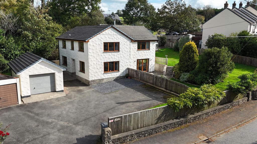 Property photo 1 of 34 Dji_20261002112152_0493_D.Jpg