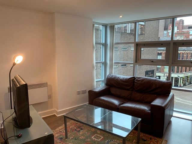 Property photo 1 of 6