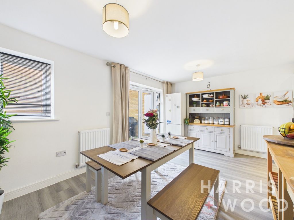 Property photo 3 of 26 5479093