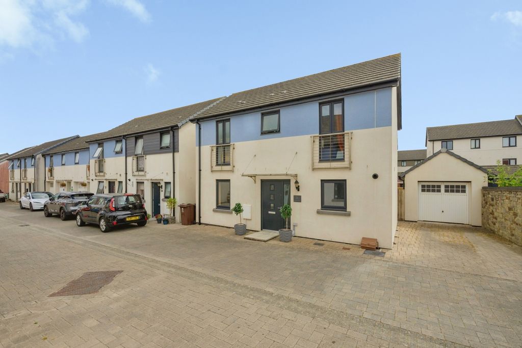 Property photo 1 of 20 Pbox-Img.Jpg