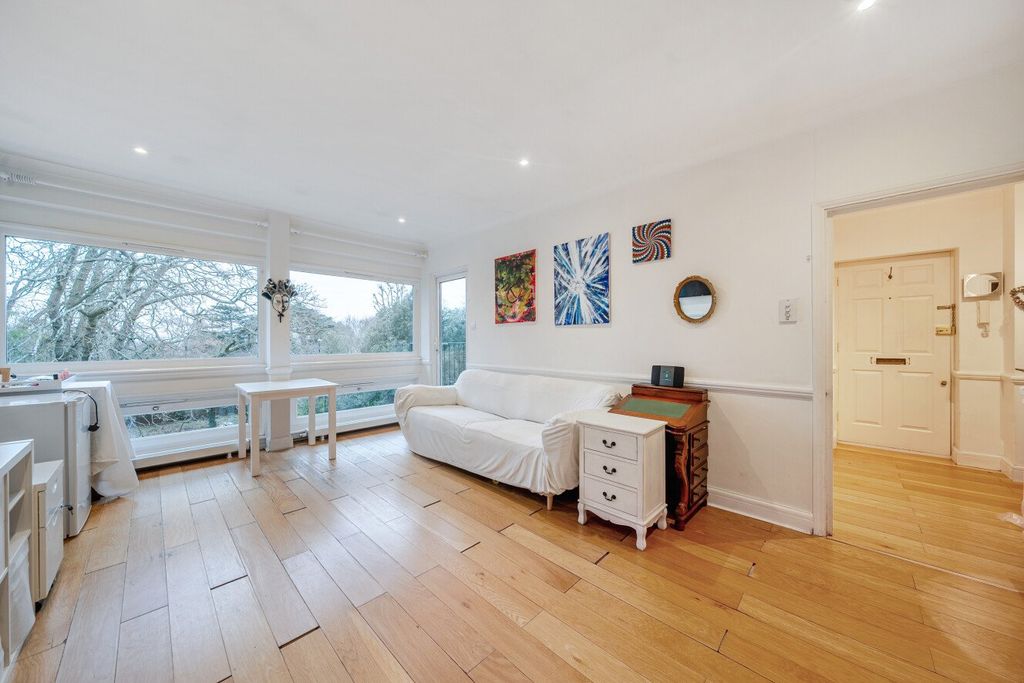 Property photo 2 of 10 Picture No. 09