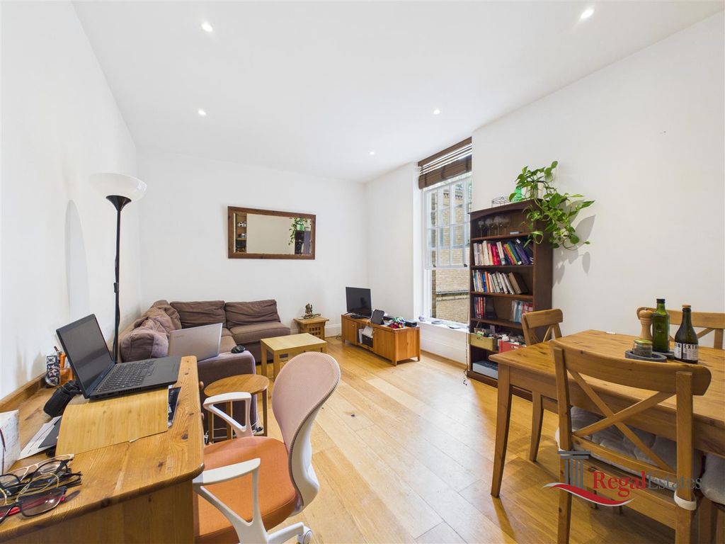 Property photo 1 of 10 Cam02489G0-Pr0296-Still006.Jpg