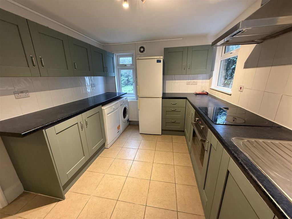 Property photo 3 of 11 Img_8183.Jpeg