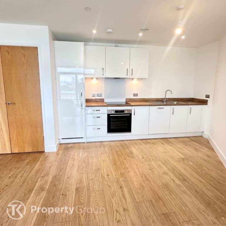 Property photo 2 of 6