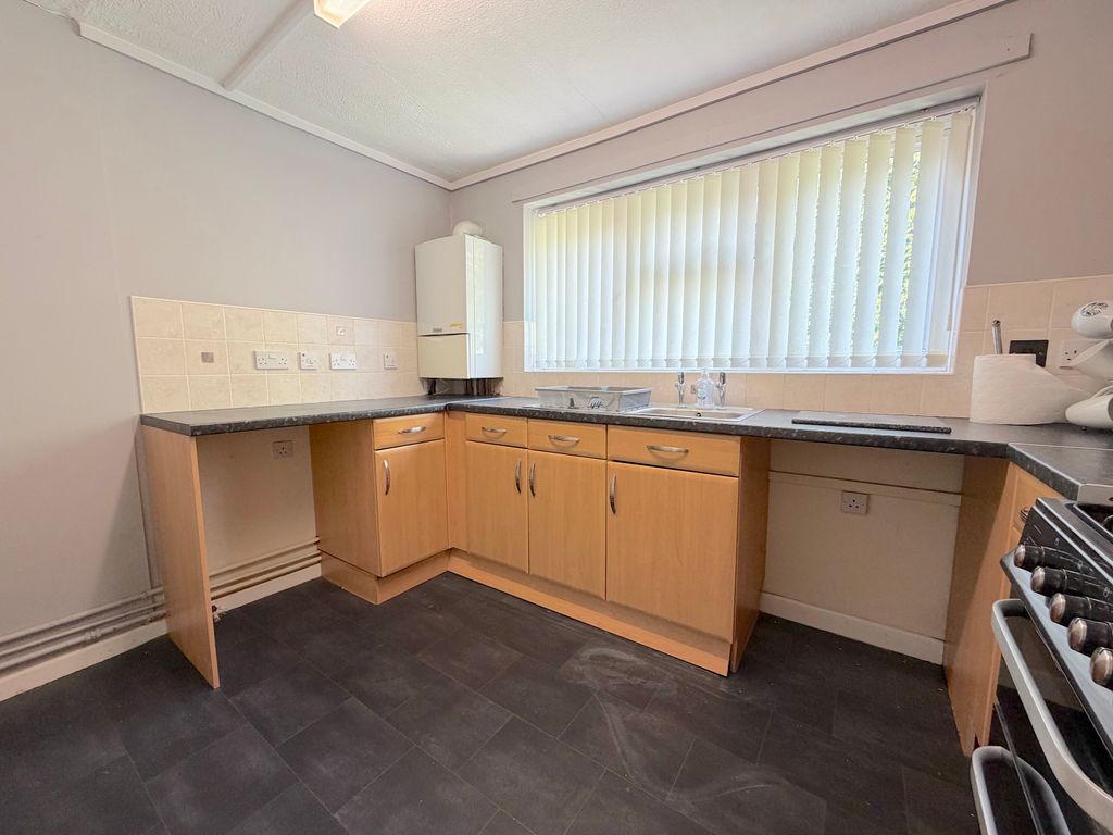 Additional image 4 of 1 bed flat for saleOxford Street, Bilston, Wolverhampton WV14