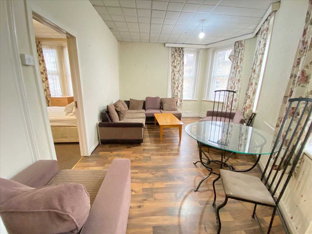 Property photo 1 of 4 Main Picture