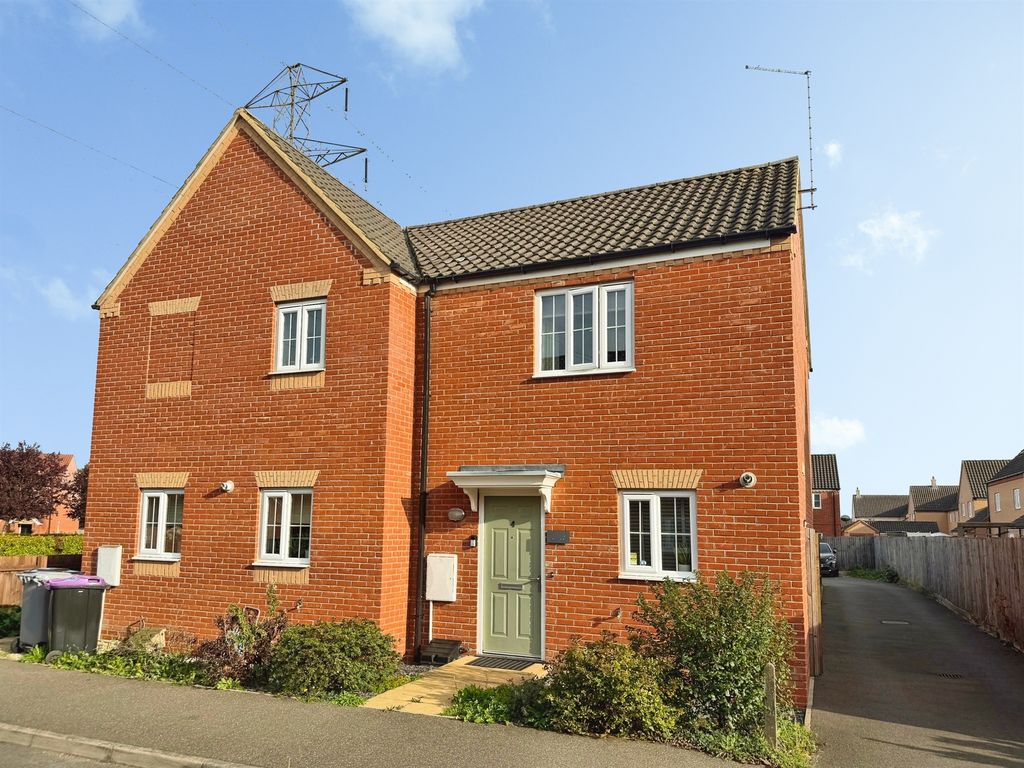 Property photo 1 of 13