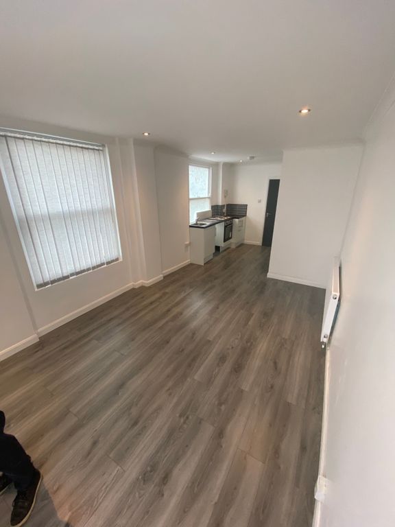 Property photo 2 of 4