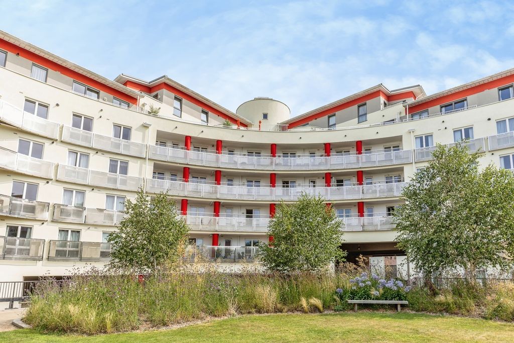Property photo 1 of 15 Pbox-Img.Jpg