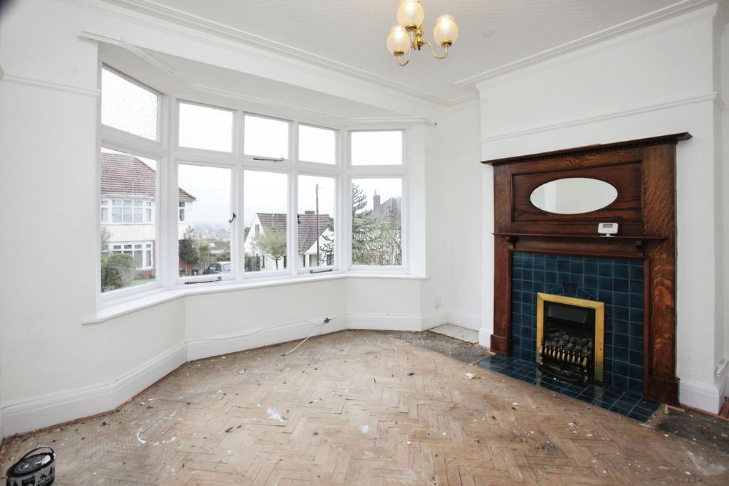 Property photo 3 of 20 Img_8374
