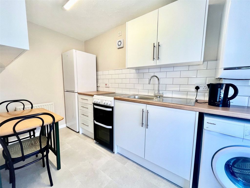 Property photo 2 of 7 Picture No. 03