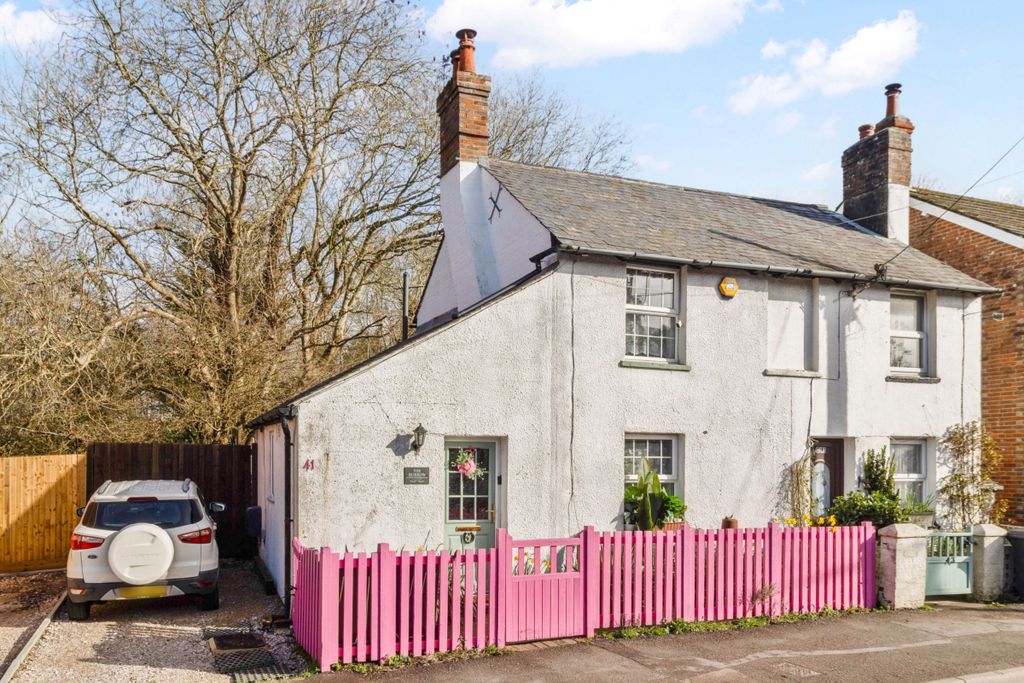 Property photo 1 of 33