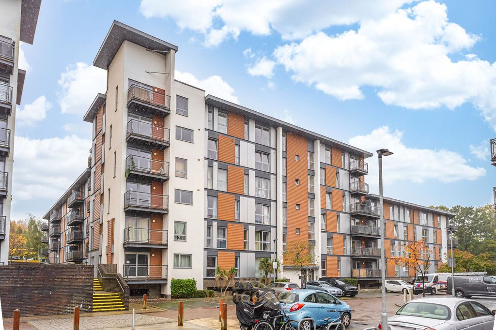 Property photo 1 of 14