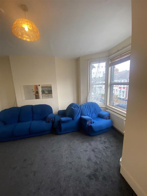 Property photo 2 of 13 17.Jpeg