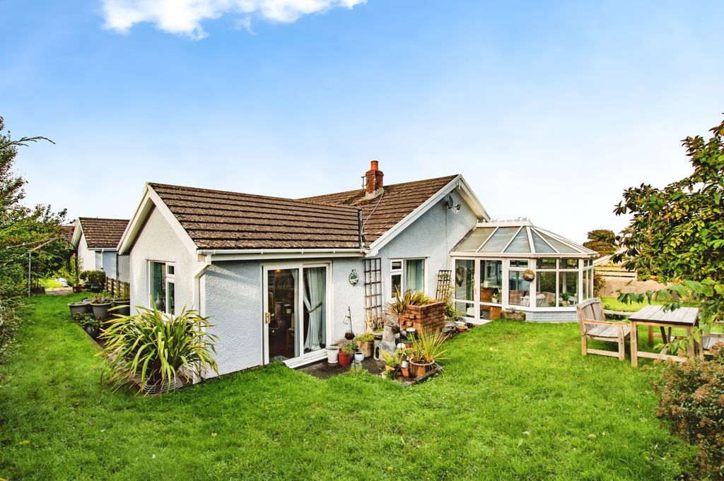 Property photo 2 of 20 Photography