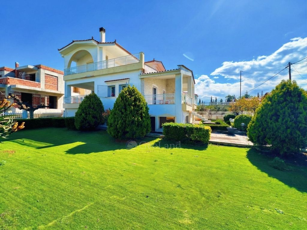 Property photo 1 of 25