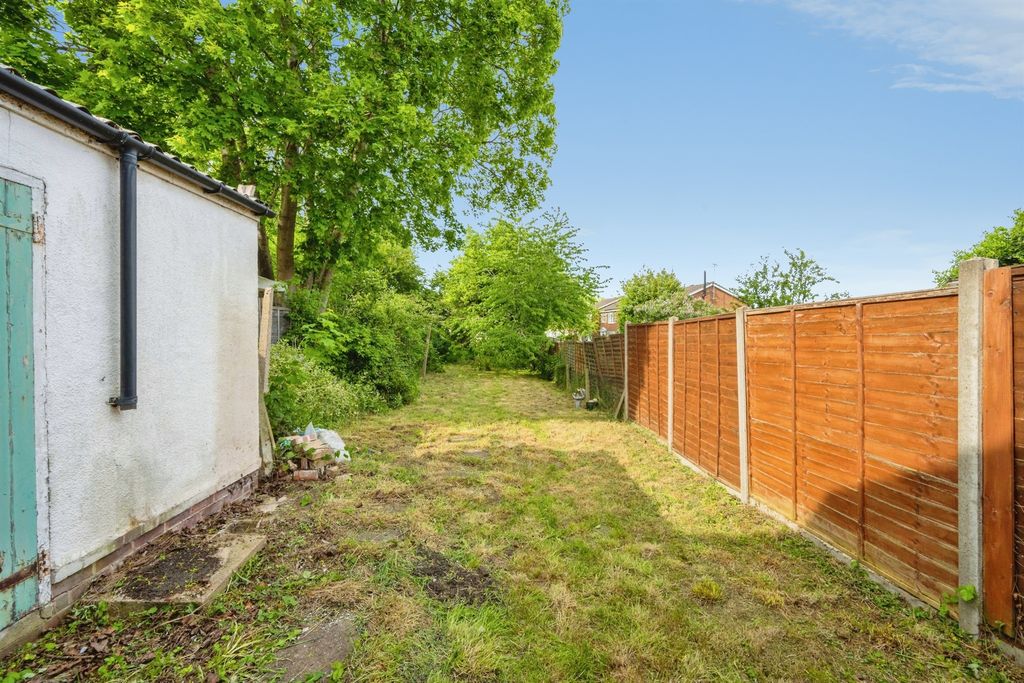 Property photo 2 of 14