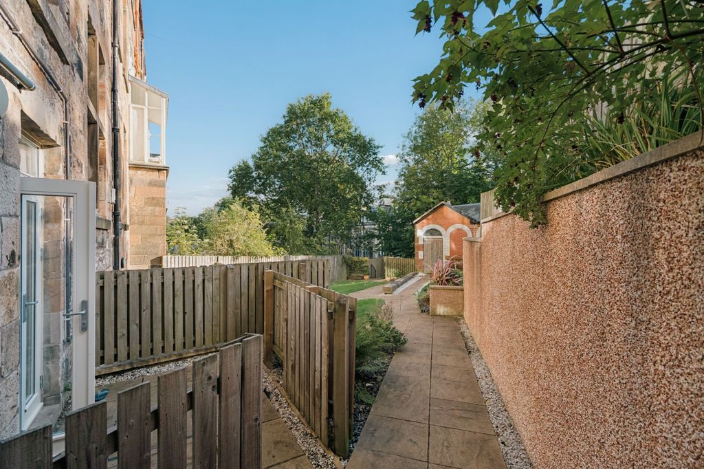 Property photo 3 of 29