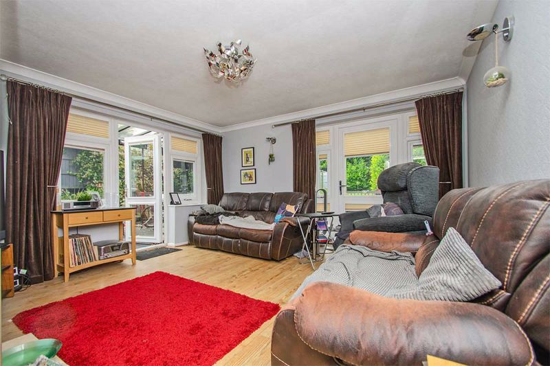 Property photo 3 of 19 Photo 11