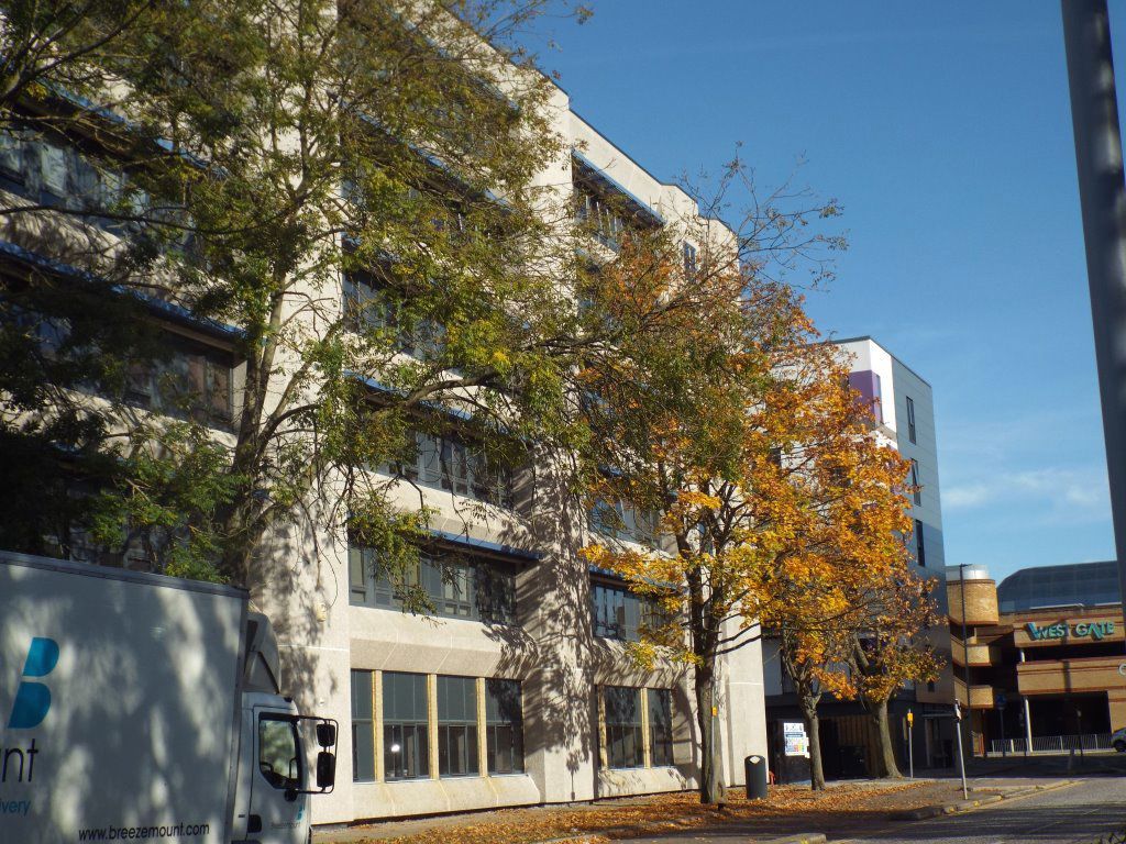 Property photo 1 of 8