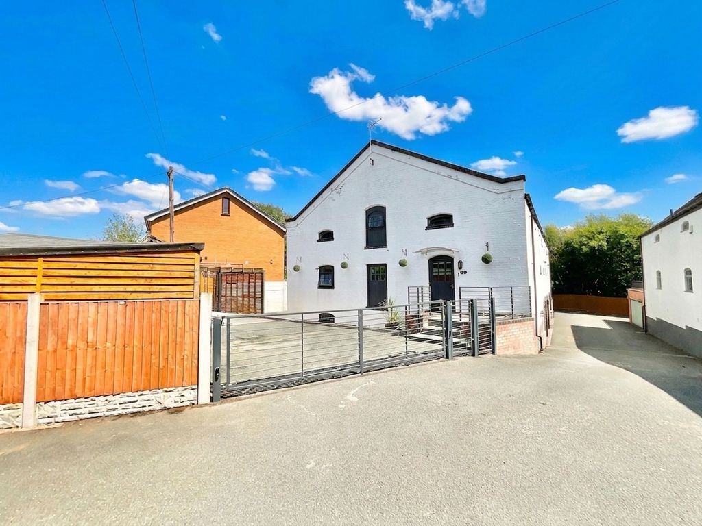 Property photo 1 of 25