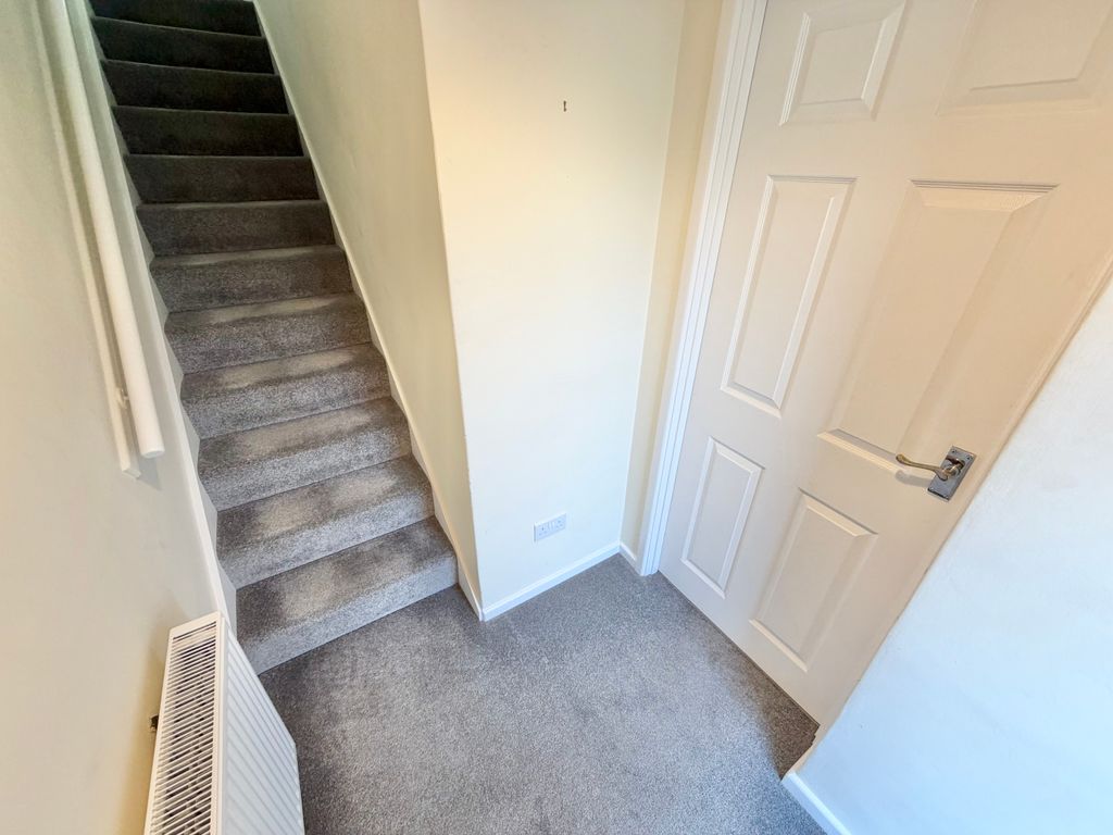 Property photo 2 of 14 Img_8142