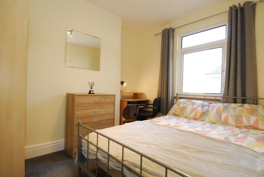 Property photo 3 of 8 cc51722A-80A8-4c4A-B4c8-Af44147550F4.Jpg
