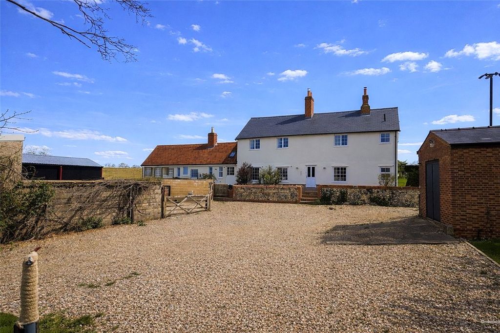 Property photo 1 of 18 Picture No. 03