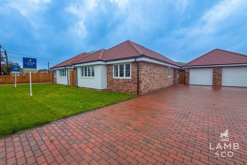 Property photo 1 of 28