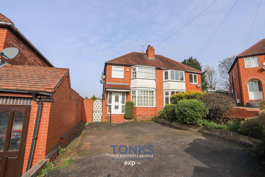 Property photo 1 of 21