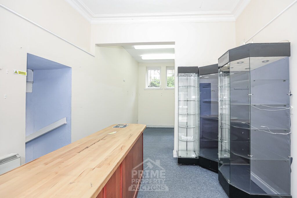 Property photo 3 of 26