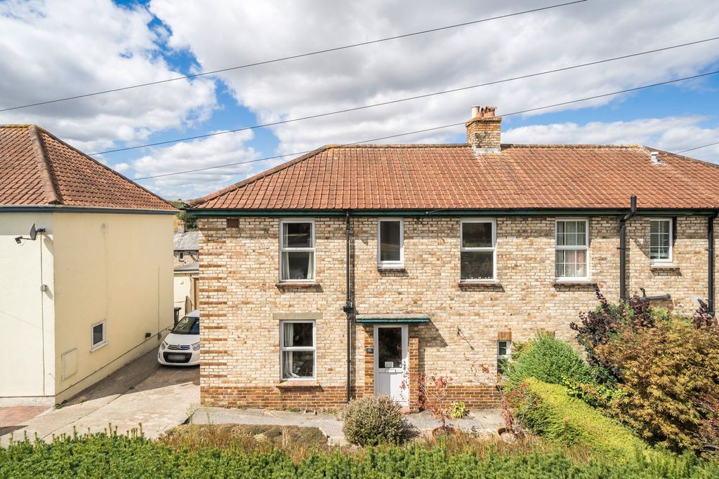 Property photo 1 of 16 1501798-1-6A747Ca...