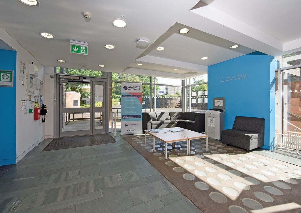 Property photo 2 of 21 Bevan_038.Jpg
