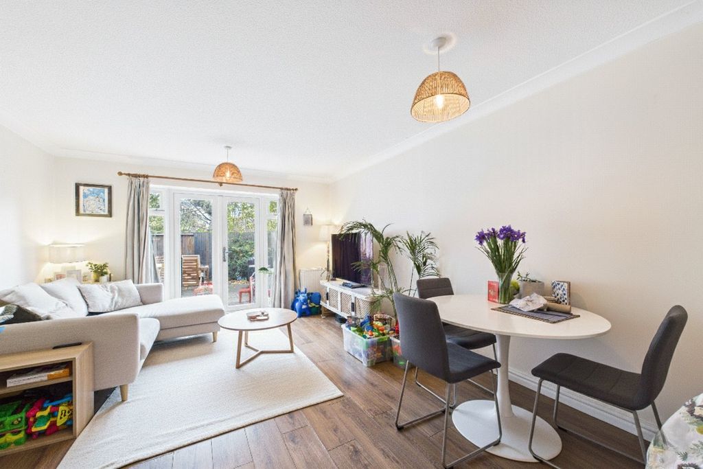 Property photo 2 of 7 Picture No. 02