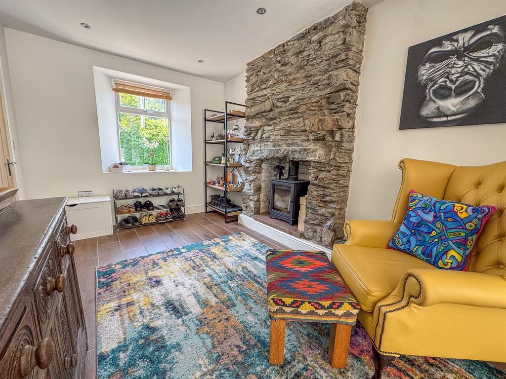 Property photo 3 of 22 Pine View (19).Jpg