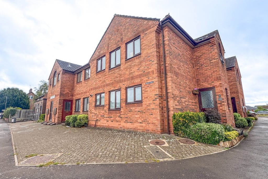 Property photo 1 of 7