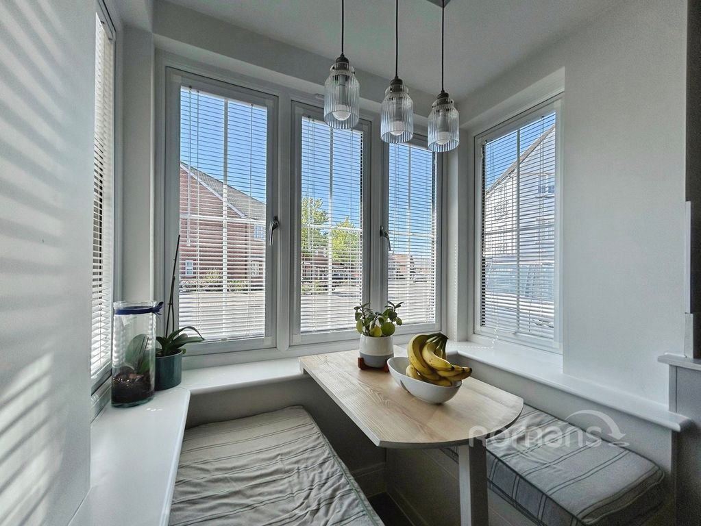 Property photo 2 of 21 Pbox-Img.Jpg