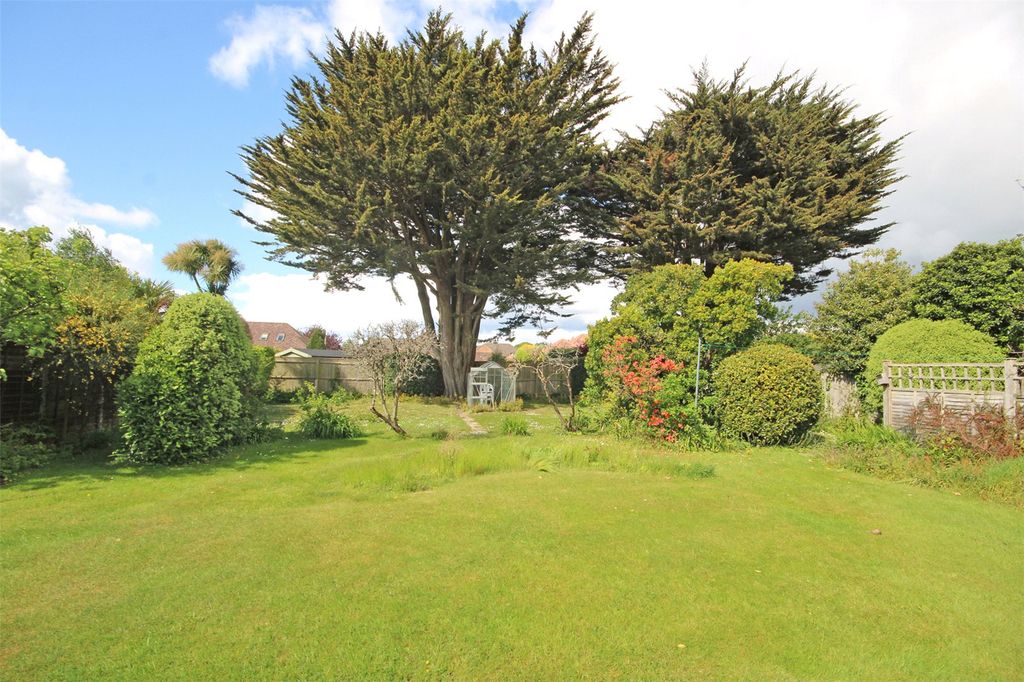 Property photo 3 of 18 Picture No. 24