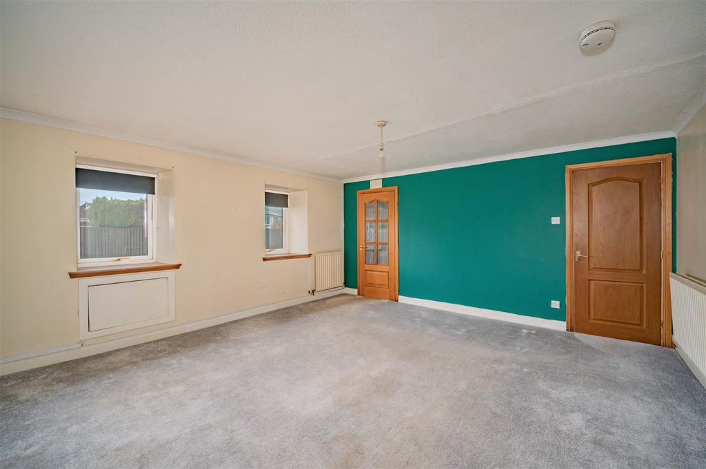 Property photo 3 of 19 21 Mournipea Auchtermuchty-6.Jpg