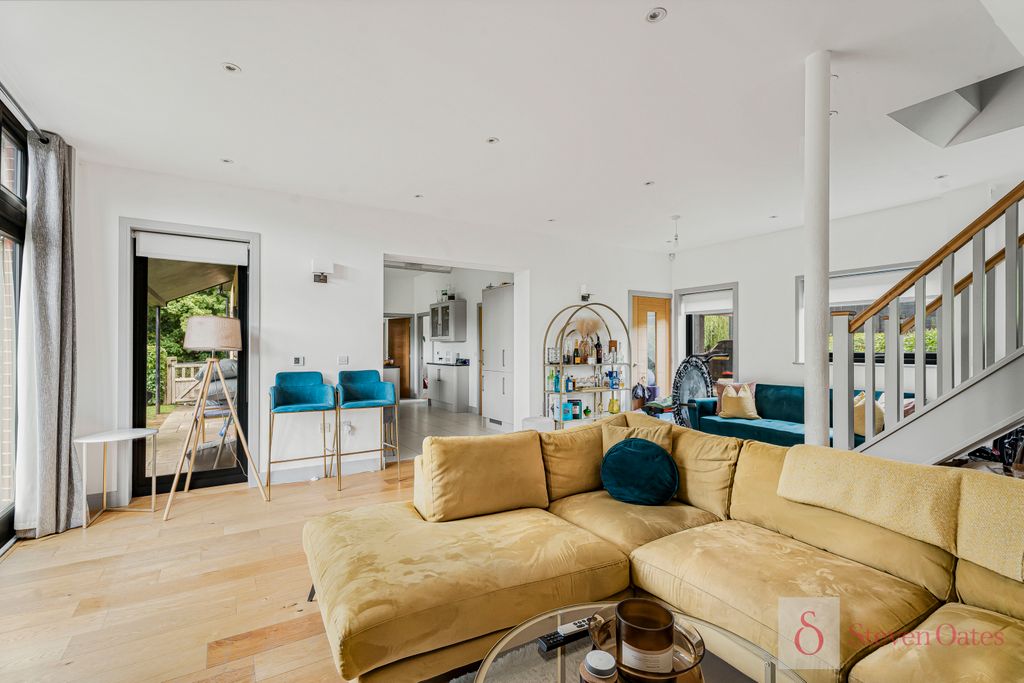 Property photo 2 of 35 16_59188_Watermarked
